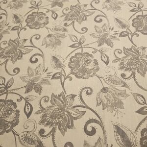 Waterford Tablecloth in Gray and Cream